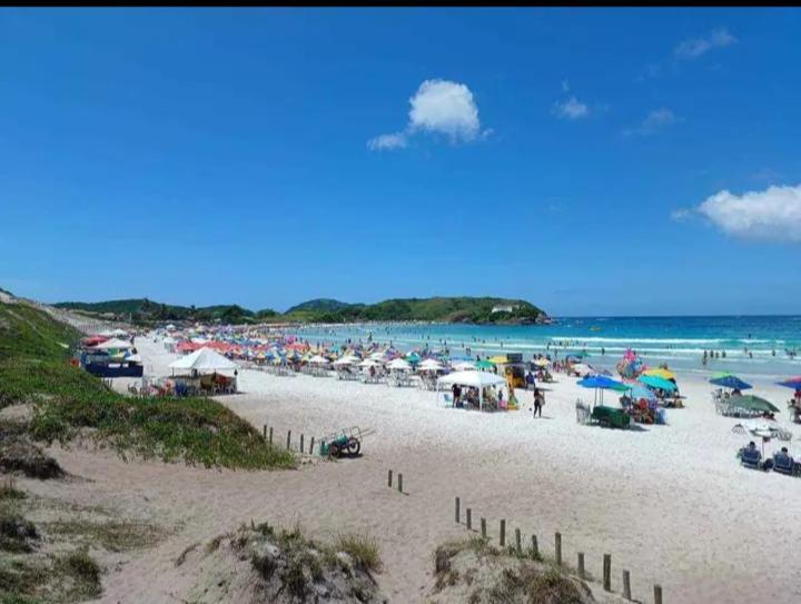 A 50M Da Praia Do Forte Em Cabo Frio Exterior photo